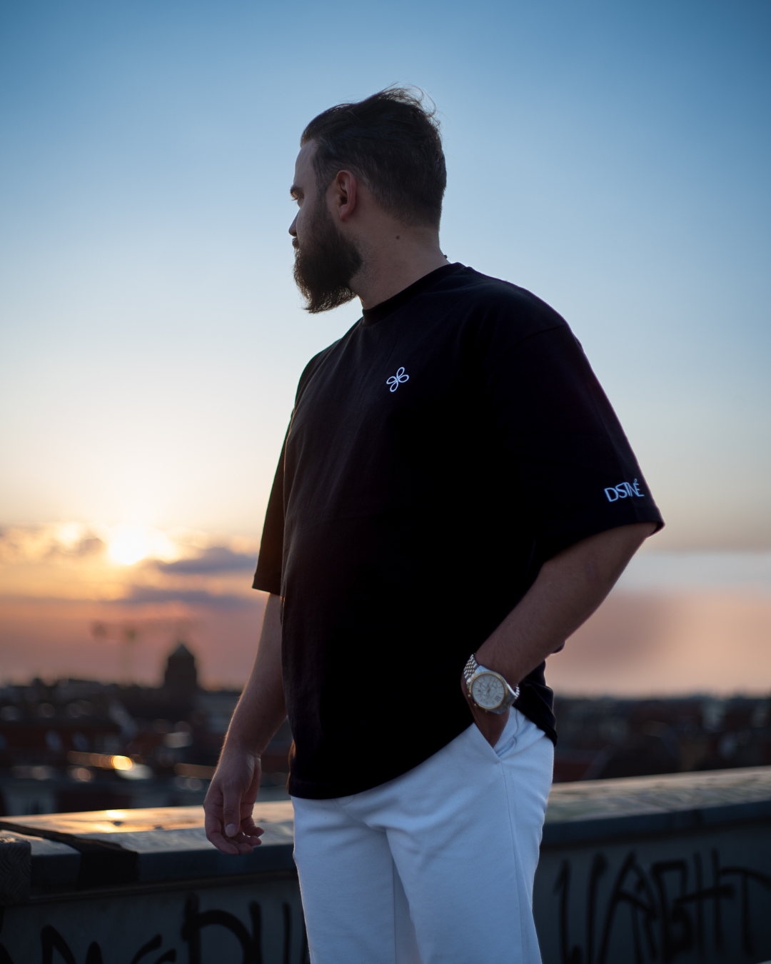 Essential Oversized Tee - Black