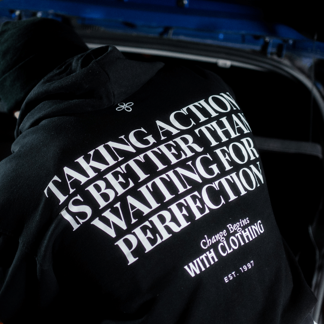 Oversized Hoodie - Taking Action (Kopie) - Destinée Clothing